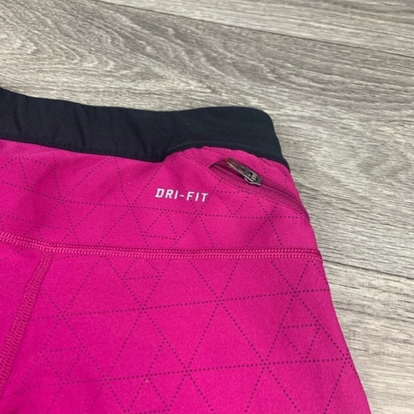 Pink Nike Logo Gym crop Workout Leggings - Picture 3 of 8